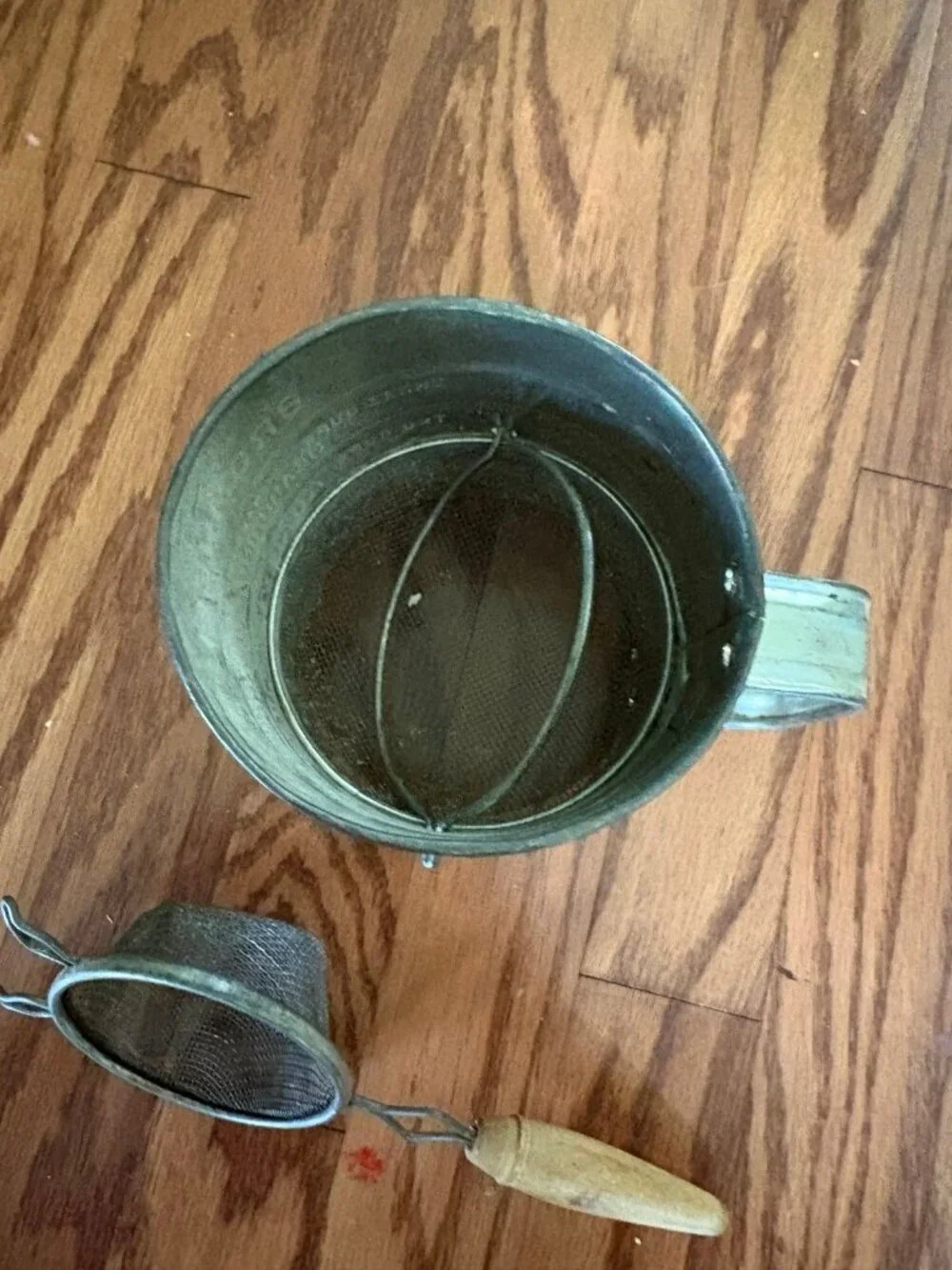 Vintage Kitchen Items - Sifter & Small Colander